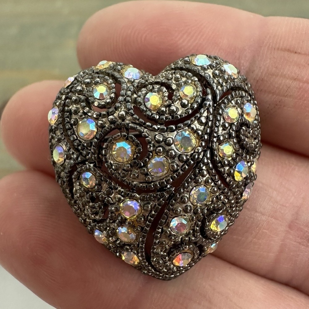 Vintage Aurora Borealis Rhinestone Heart Brooch Silver Tone Crystal Pin‎ 1"